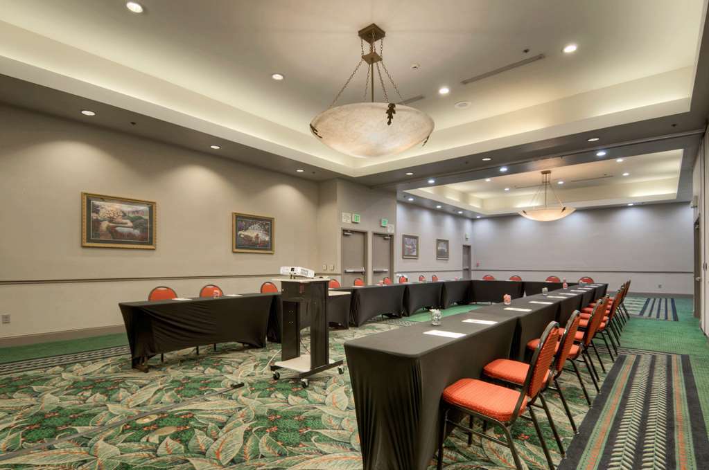 Hilton Garden Inn Лівермор Зручності фото